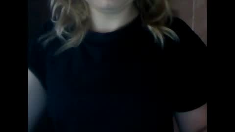 RiveraMaureen online show from February 19, 6:22 am