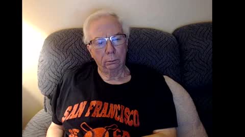 Snapshot of rk504 chatting on January 9, 4:08 am Ron online show from January 9, 4:08 am