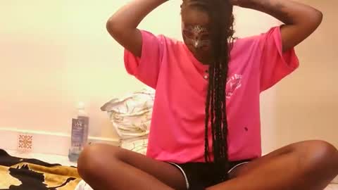 rlessing2 online show from January 7, 5:23 am