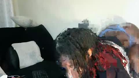 rlessing2 online show from March 28, 9:05 pm