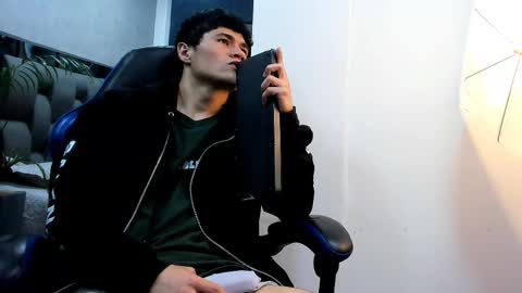 Roan Birkin online show from January 16, 10:52 pm