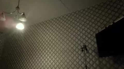 rob18997 online show from December 16, 4:35 pm