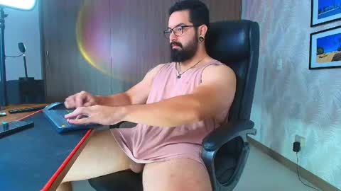 Robby online show from May 9, 2:50 am