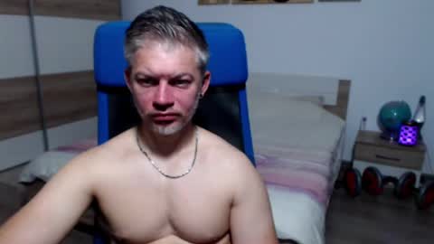 robbyshawz online show from June 3, 5:10 am