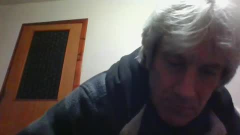 Robert online show from February 27, 4:24 am