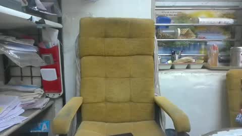 Snapshot of robertsalia220 chatting on February 6, 10:47 am Robertsalia online show from February 6, 10:47 am