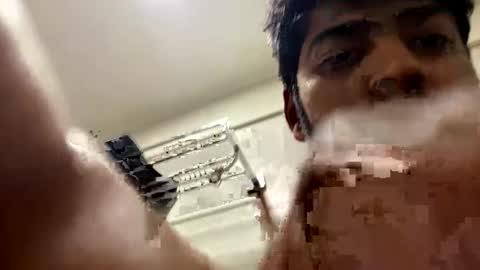 Snapshot of robertsalia220 chatting on February 23, 7:22 am Robertsalia online show from February 23, 7:22 am