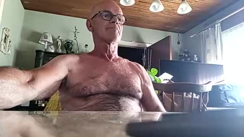 robke1966 online show from July 23, 6:33 am