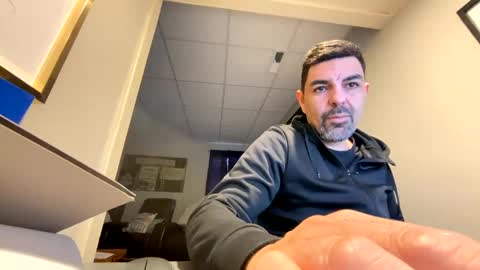 roblatino12 online show from February 14, 8:15 pm