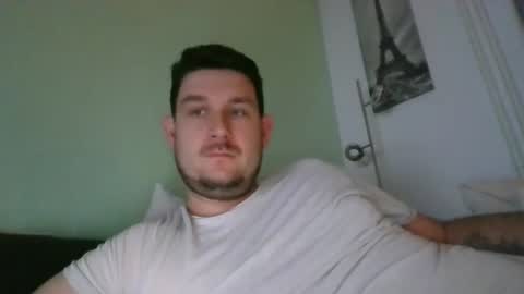 Robin online show from December 28, 10:44 pm