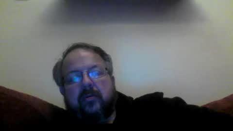 Snapshot of robx32 chatting on January 22, 12:06 am Rob online show from January 22, 12:06 am