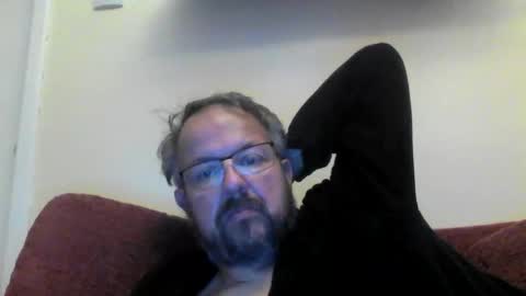 Snapshot of robx32 chatting on October 15, 7:53 am Rob online show from October 15, 7:53 am