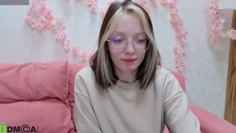 Rockett online show from December 2, 1:04 am