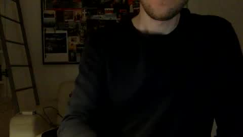 Snapshot of rocketviper chatting on December 19, 12:02 am RocketViper online show from December 19, 12:02 am