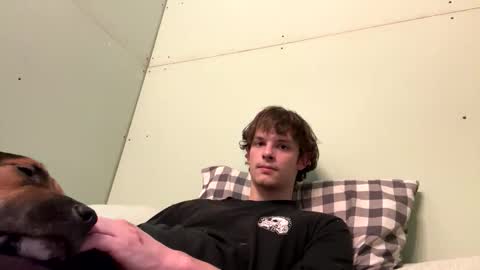 rockeylo99 online show from November 22, 11:35 pm