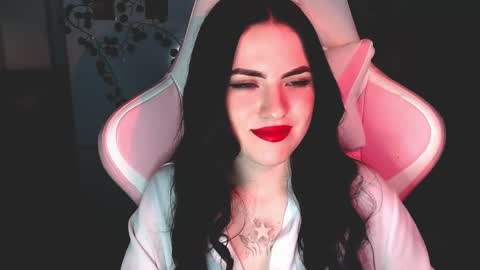 Sophie  online show from February 6, 4:47 pm