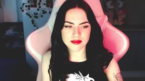 Sophie  online show from February 7, 10:29 am