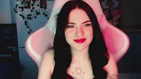 Sophie  online show from March 8, 10:22 am