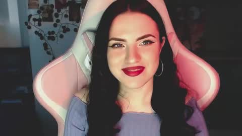 Sophie  online show from March 9, 1:48 pm