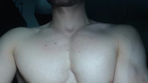 rocky muscle online show from December 4, 3:50 am