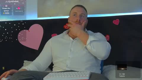 Roddy online show from February 12, 2:21 pm