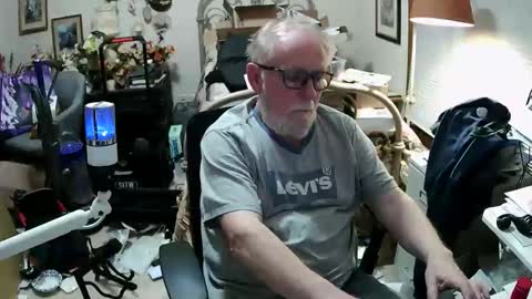 rodhammer60 online show from April 30, 3:00 am