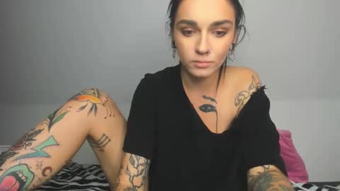 rokiinbaby online show from December 9, 8:33 pm