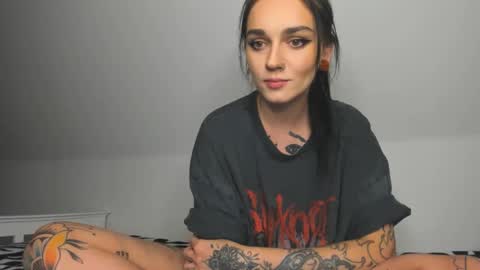 rokiinbaby online show from January 20, 8:40 pm