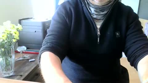 rolandloser1000 online show from February 24, 8:27 am