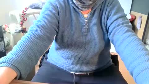 rolandloser1000 online show from February 5, 8:54 am