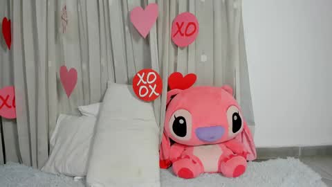 Marcela online show from February 23, 7:07 pm