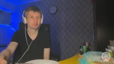 roma305991 online show from March 23, 10:04 pm