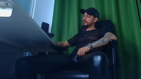 romaniamaster1 online show from March 27, 7:14 am