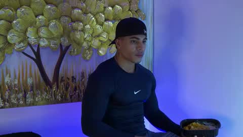 romano_kentt12 online show from March 26, 3:34 am