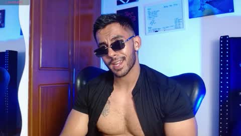 Roman online show from March 13, 9:18 pm