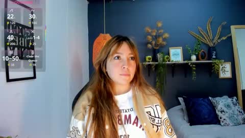 romi online show from October 12, 7:27 pm