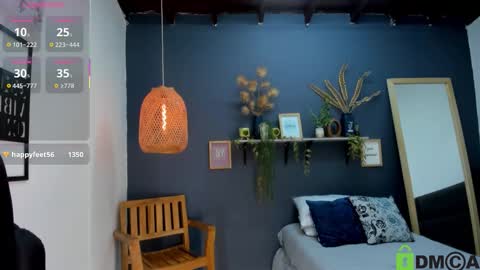 romi online show from November 11, 8:00 pm