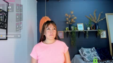 romi online show from October 19, 7:18 pm