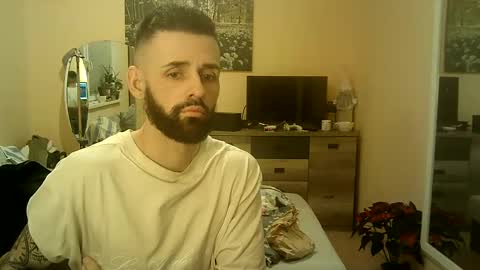 romulus7777 online show from January 3, 5:20 pm