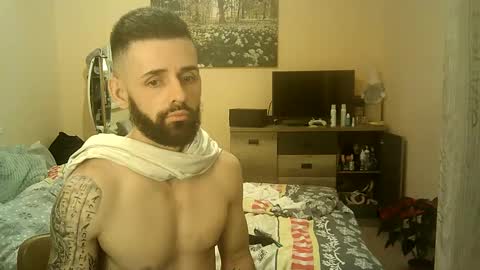 romulus7777 online show from December 31, 7:40 pm