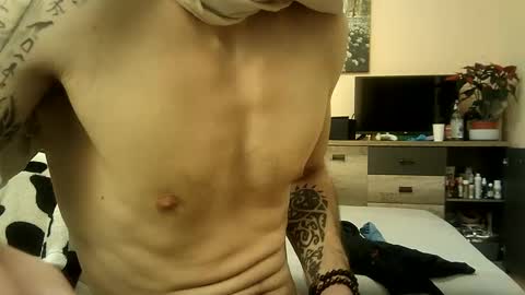 romulus7777 online show from January 20, 1:32 pm