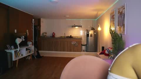 Roni online show from March 15, 6:07 am