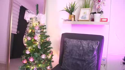 Roni online show from December 17, 3:35 am