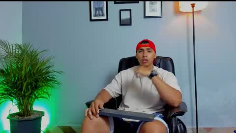 RonnieCanford online show from February 23, 5:59 pm