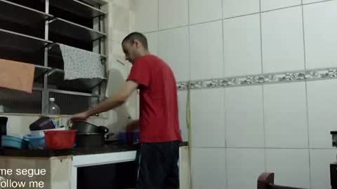 Snapshot of ronnispoto chatting on January 13, 10:03 pm ronny online show from January 13, 10:03 pm