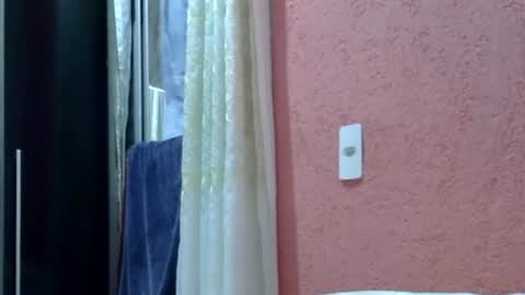 Snapshot of ronnispoto chatting on December 30, 4:29 pm ronny online show from December 30, 4:29 pm