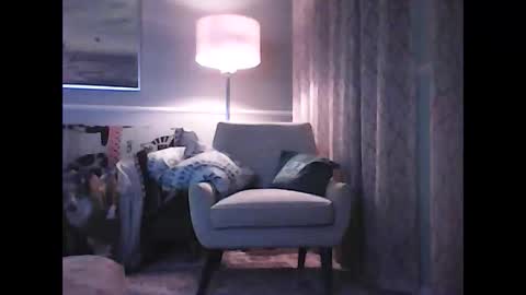 ronvlv online show from April 6, 1:47 am