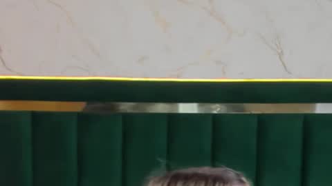 Chloe online show from November 30, 3:19 pm