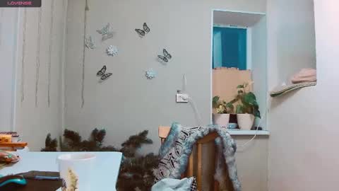 rosa843850 online show from January 3, 2:51 pm