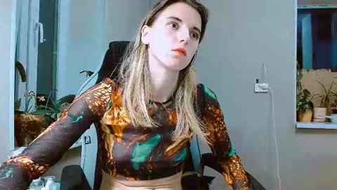 rosa843850 online show from October 29, 3:25 pm